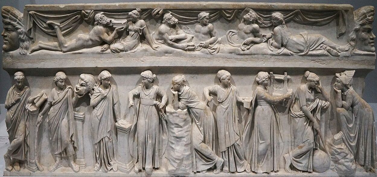 Muses Sarcophagus, 2nd century AD, Louvre, CC BY-SA 4.0CC © Pierre André