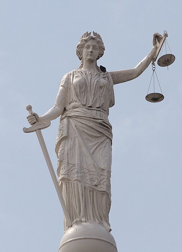 Themis, Greek Goddess of Divine Order, CC BY-SA 4.0 Leo1701